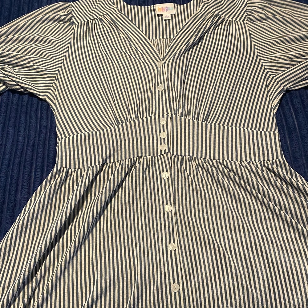 SALE 🍂 Large Skyler midi dress